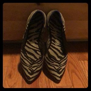 Rothy’s The Point in Black Zebra